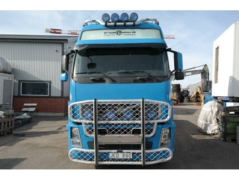 Nyergesvontató Volvo FH13 480: 3 kép.