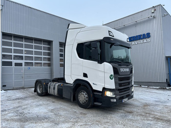 Nyergesvontató SCANIA R 460