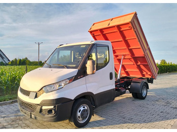 Billenőplatós kisteherautó IVECO Daily 35c13