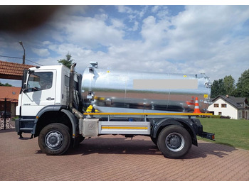 Tartályos teherautó Mercedes-Benz AXOR 1829 4X4 4 WD ALLOARD: 2 kép. Tartályos teherautó Mercedes-Benz AXOR 1829 4X4 4 WD ALLOARD: 2 kép.