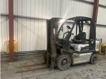 Dízel targonca Nissan FD02A25Q: 2 kép.