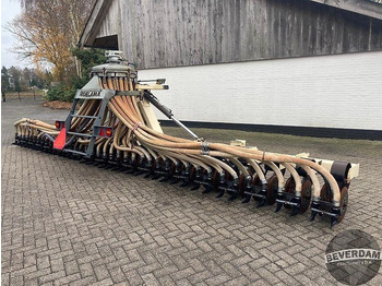 Műtrágyaszóró gép