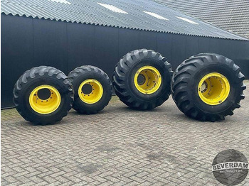 Gumiabroncs JOHN DEERE