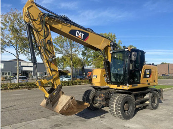 Gumikerekes kotró CATERPILLAR M318F