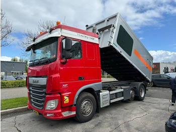 Billenőplatós teherautó DAF XF 460