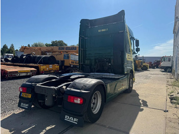 DAF XF 460 4X2 EURO 6 SKIRTS SPOILERS lízing DAF XF 460 4X2 EURO 6 SKIRTS SPOILERS: 4 kép.