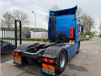 Nyergesvontató Volvo FM 370 4X2 SPOILERS EURO 6 SKIRTS HOLLAND TRUCK TÜV TILL 09-2025: 5 kép.