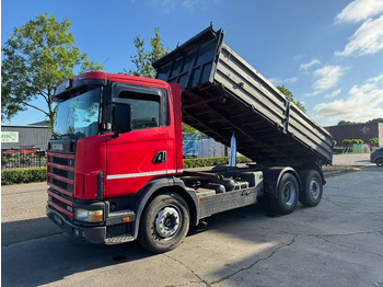 Billenőplatós teherautó SCANIA R124