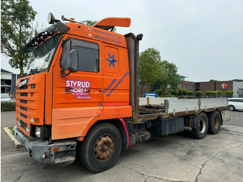 Platós teherautó SCANIA R143