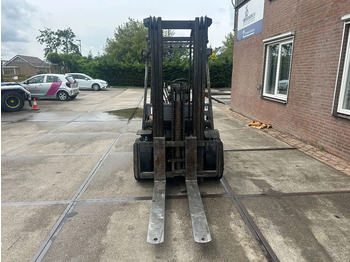 Toyota 6FDF 30 3 TO lízing Toyota 6FDF 30 3 TO: 4 kép. Toyota 6FDF 30 3 TO lízing Toyota 6FDF 30 3 TO: 4 kép.