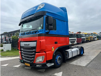 Nyergesvontató DAF XF 440