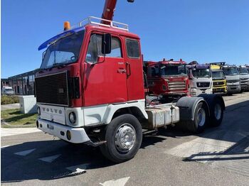 Nyergesvontató VOLVO F89