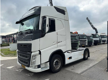 Nyergesvontató VOLVO FH 460