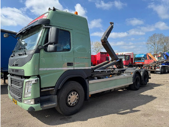Horgos rakodó teherautó VOLVO FM 410