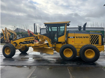 Gréder Volvo G 930: 3 kép.