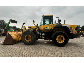 Gumikerekes homlokrakodó KOMATSU WA470-6