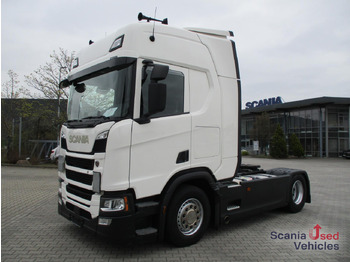 Nyergesvontató SCANIA R 450