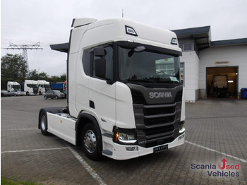 Nyergesvontató SCANIA R 460