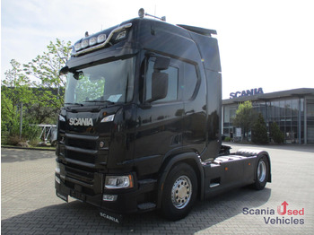 Nyergesvontató SCANIA R