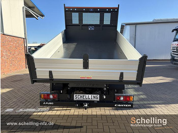Billenőplatós teherautó FUSO 3C15: 4 kép.