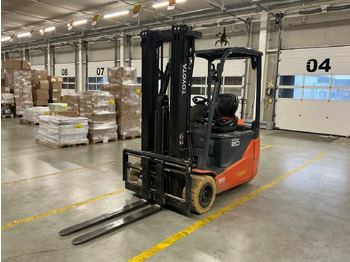 Villás targonca TOYOTA