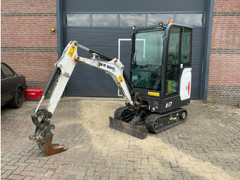 Minikotró BOBCAT E17