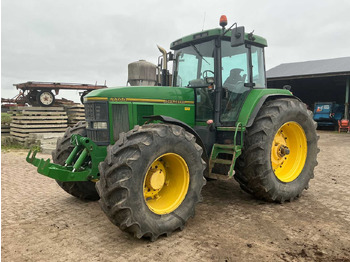 Traktor JOHN DEERE 7700