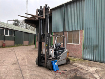 Villás targonca STILL RX60