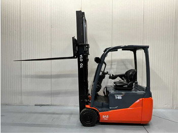 Villás targonca TOYOTA - 8FBE16T - FORKLIFT YEAR OF MANUFACTURE 2019- SPOONS 160CM - 7325 HOURS - SIDE-SHIFT: 4 kép. Villás targonca TOYOTA - 8FBE16T - FORKLIFT YEAR OF MANUFACTURE 2019- SPOONS 160CM - 7325 HOURS - SIDE-SHIFT: 4 kép.
