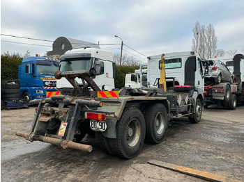 Teherautó 2006 RENAULT 33DVB2 TRUCK: 3 kép.