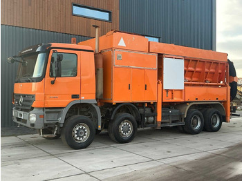 Teherautó MERCEDES-BENZ