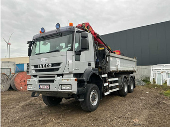 Teherautó IVECO Trakker