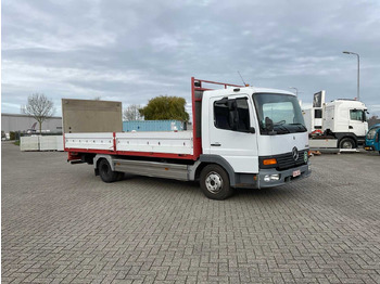 Teherautó MERCEDES-BENZ