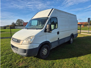 Kisteherautó IVECO Daily 35s14