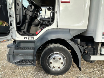 Dobozos felépítményű teherautó Renault D: 5 kép.