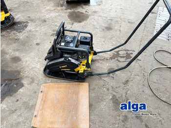 Lapvibrátor BOMAG