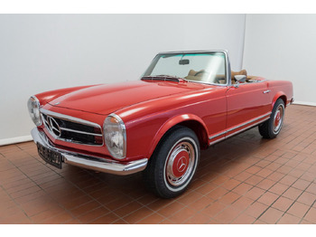 Autó MERCEDES-BENZ