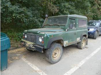 Autó LAND ROVER