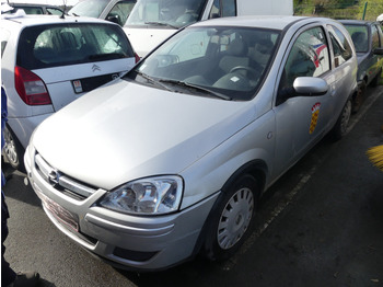 Autó OPEL