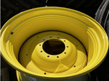 Gumiabroncs - Mezőgazdasági gépek John Deere 23x38: 2 kép. Gumiabroncs - Mezőgazdasági gépek John Deere 23x38: 2 kép.