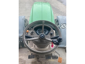 Traktor John Deere 6170R: 5 kép. Traktor John Deere 6170R: 5 kép.