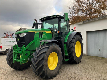 Traktor JOHN DEERE 6R 215