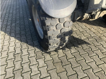 Teleszkópos rakodó Kramer KT559: 4 kép.