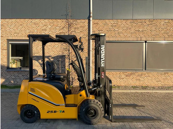 Új Elektromos targonca Hyundai 25B-7A 2.5 ton Triplex Freelift Sideshift Elektra Heftruck Nieuw: 3 kép.