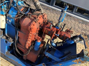 Motor Sisu Valmet Diesel 74.234 ETA 181 HP diesel enine with ZF gearbox: 5 kép. Motor Sisu Valmet Diesel 74.234 ETA 181 HP diesel enine with ZF gearbox: 5 kép.