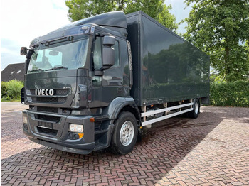 Dobozos felépítményű teherautó IVECO Stralis