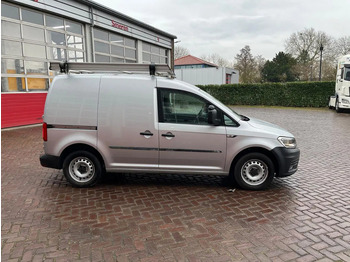 Kis furgon Volkswagen Caddy: 3 kép.