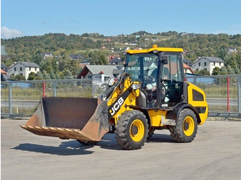 Gumikerekes homlokrakodó JCB 406 t4 * RADLADER * 4x4 * TOPZUSTAND: 4 kép.