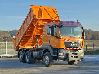 Billenőplatós teherautó MAN TGS 26.440