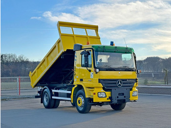 Billenőplatós teherautó MERCEDES-BENZ Actros 1832